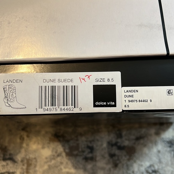 Dolce Vita Landen Western Boots - Picture 8 of 10